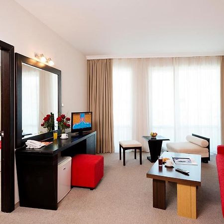 Calypso Hotel - All Incluisve ساني بيتش المظهر الخارجي الصورة