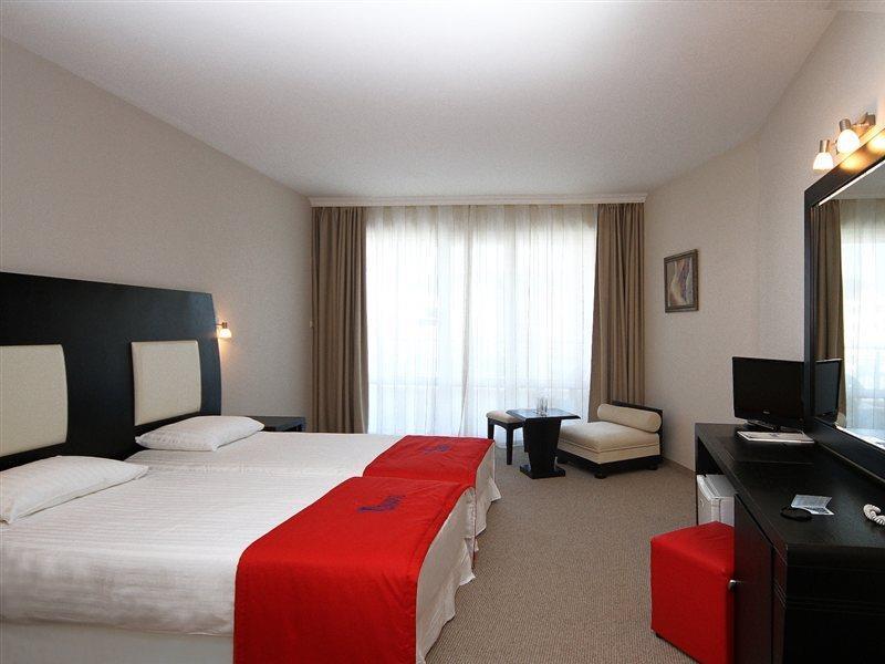 Calypso Hotel - All Incluisve ساني بيتش المظهر الخارجي الصورة